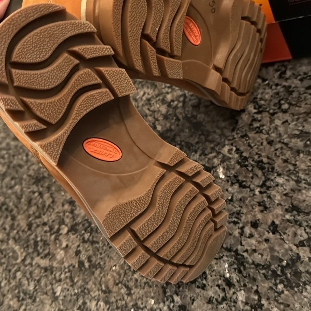 Lugz Empire HI Workboot NIB 9.5 - Picture 9 of 10